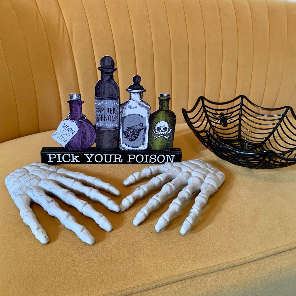 Halloween decorations bundle
